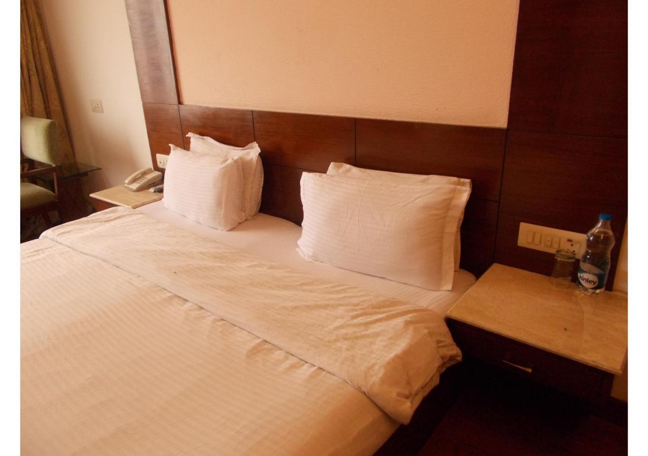 The Imperial Square Hotel Mussoorie Buitenkant foto